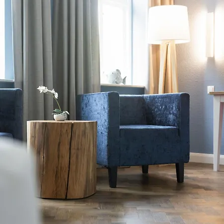 ホテル Zum Goldenen Anker Tönning